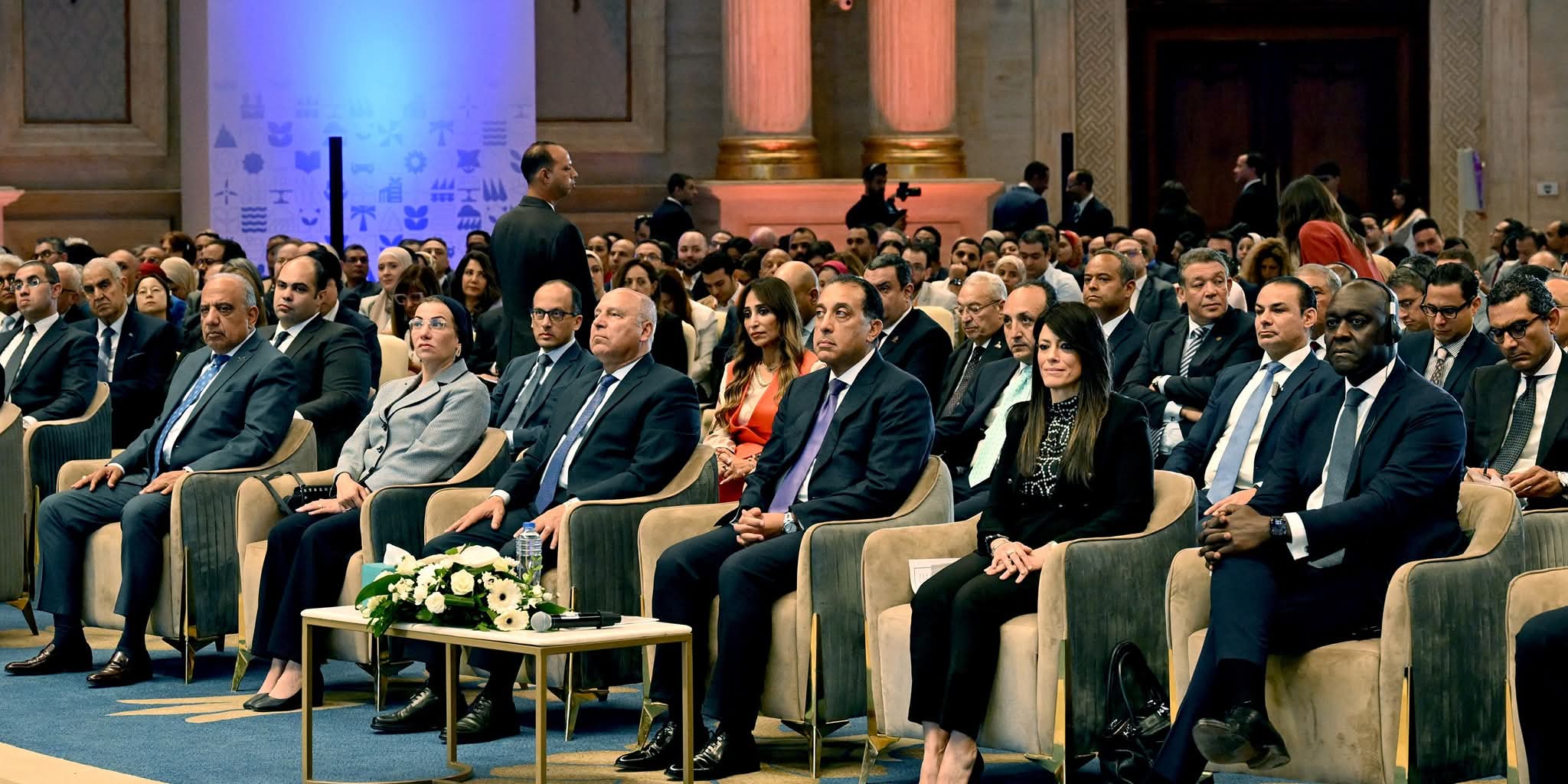 رئيس الوزراء يشارك فى فعاليات مؤتمر "التمويل التنموي لتمكين القطاع الخاص.. النمو الاقتصادي والتشغيل