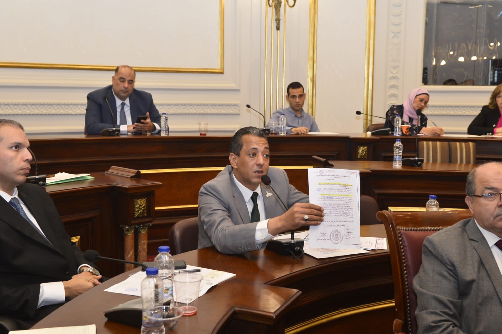 الحكومة تستجيب ل اسامه الهواري     "صحة الشيوخ" تشكر نائب مستقبل وطن لإعادة مستشفي نقادة للحياة وتوفير مئات الملايين