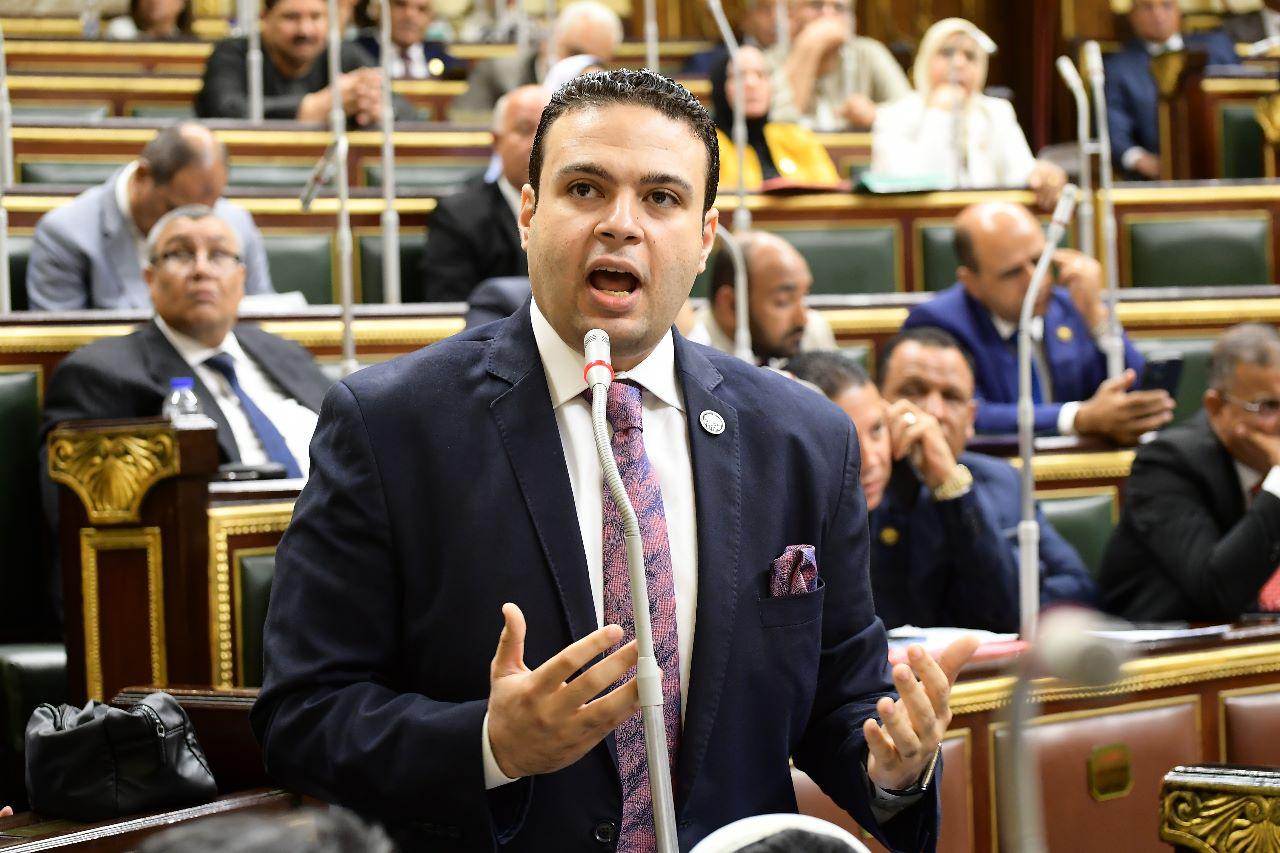عبد المنعم إمام يطالب بمراعاة أوضاع معلمي الحصة في شروط مسابقة تعيين المعلمين الجدد