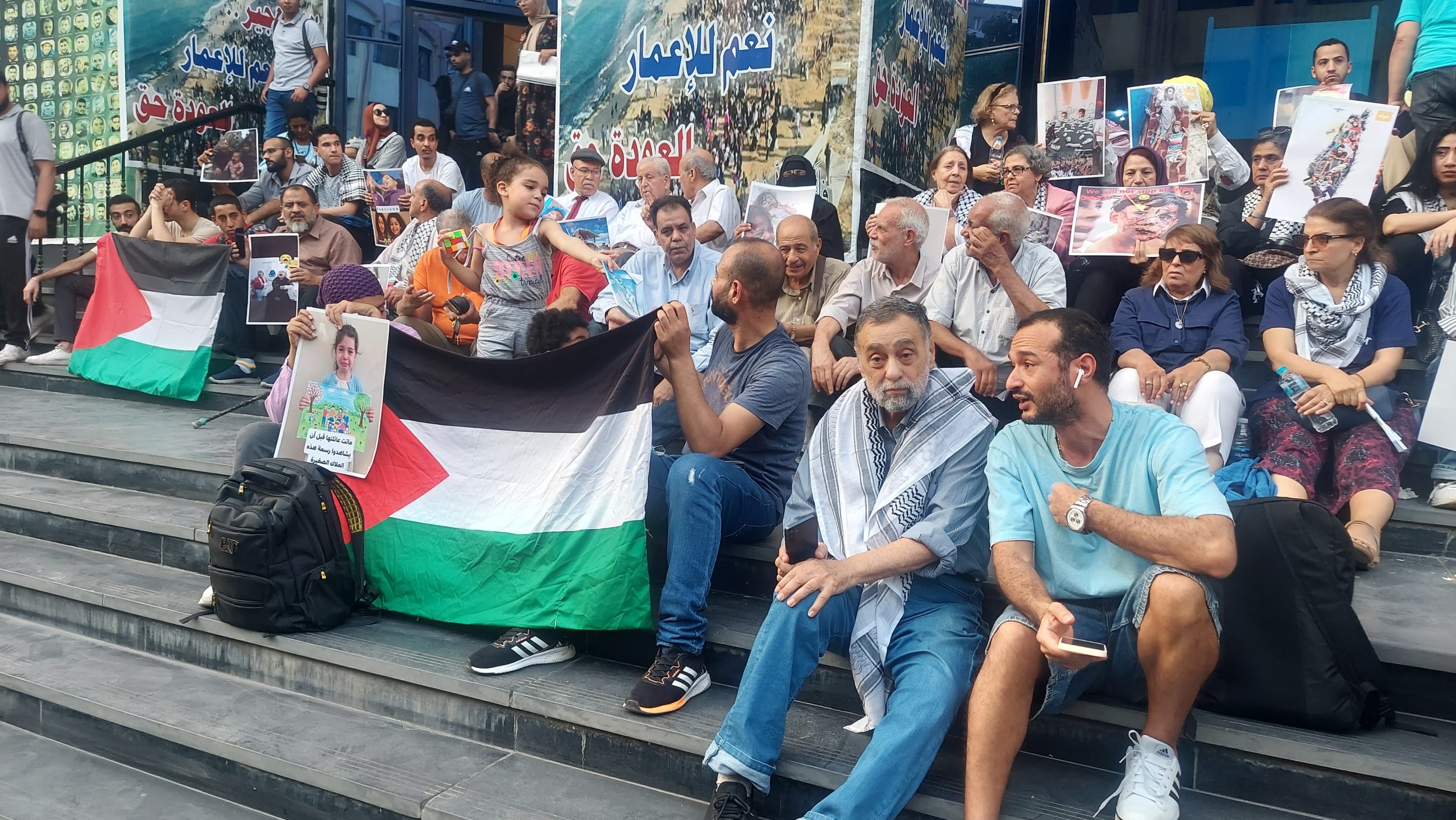 وقفة احتجاجية أمام نقابة الصحفيين تضامنًا مع غزة ورفضًا للحرب