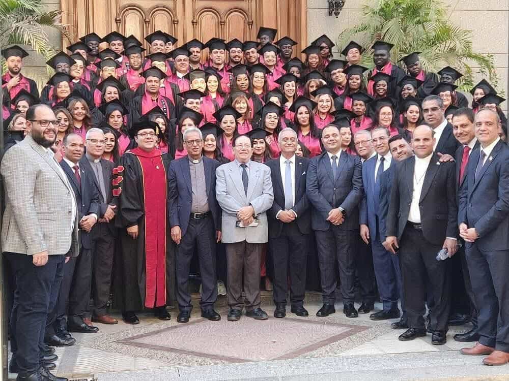 احتفال بتخريج دفعة جديدة من كلية لاهوت «مجمع المثال المسيحي» بالشراكة مع «لاهوت اكسبلورنيشنز»