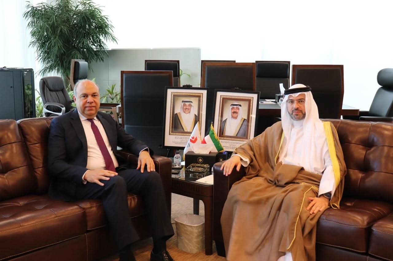 🔳 وزير الطيران المدني يبحث مع رئيس الإدارة العامة للطيران المدني الكويتي سبل تعزيز التعاون وتوسيع آفاق الشراكة في مجال صناعة النقل الجوي