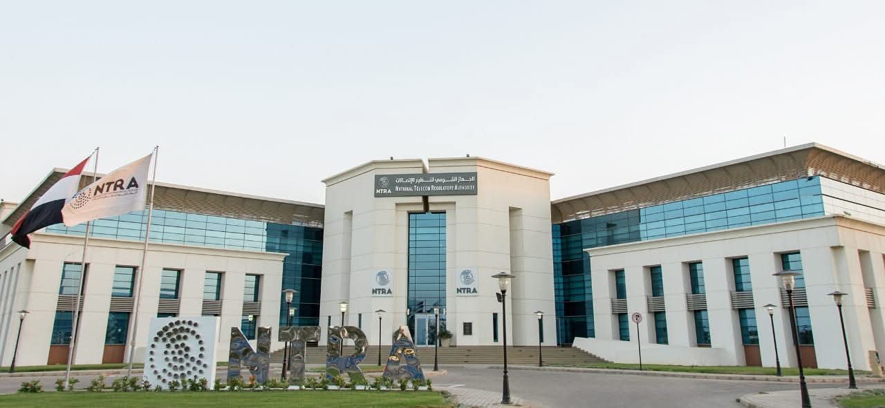 الجهاز القومي لتنظيم الاتصالات يقر تعويضات لعملاء شركة فودافون مصر المتأثرين من العطل الذي وقع في شبكة الشركة مساء الثلاثاء