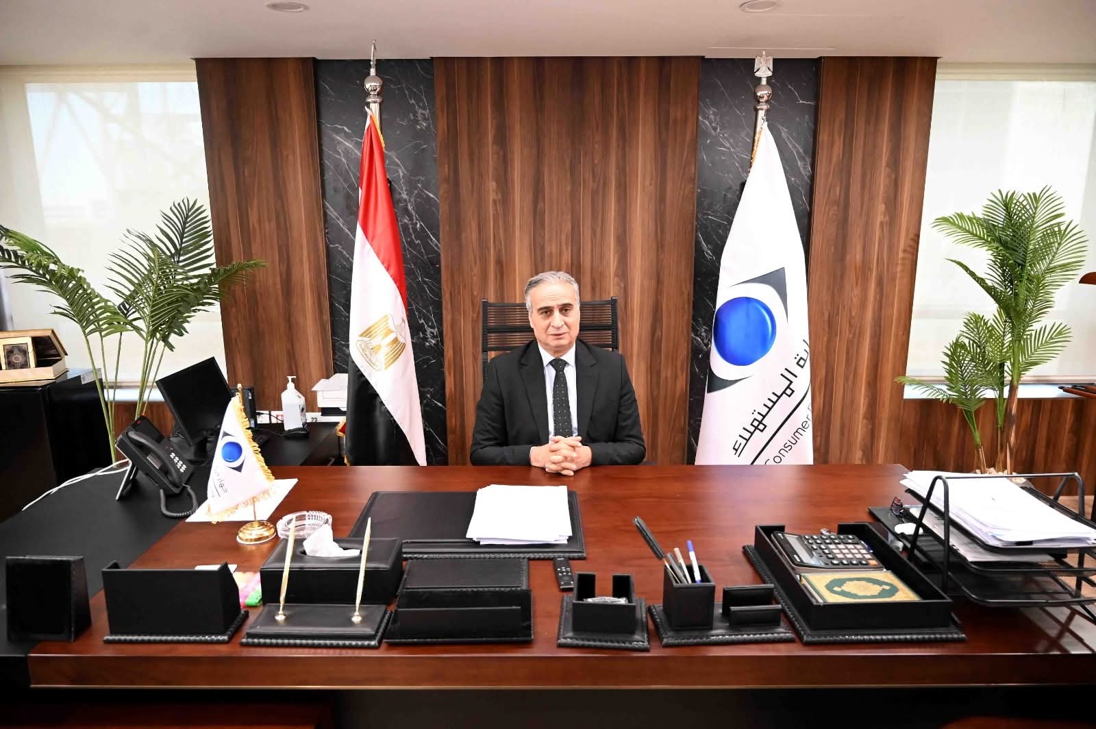 ضبط 3000 جهاز كهربائي تم تجميعهم من مواد مجهولة المصدر بإحدي المخازن بمحافظة القليوبية..ضبط 5000 مُلصق مدون عليه بيانات القدرة الكهربائية بالمخالفة للحقيقة