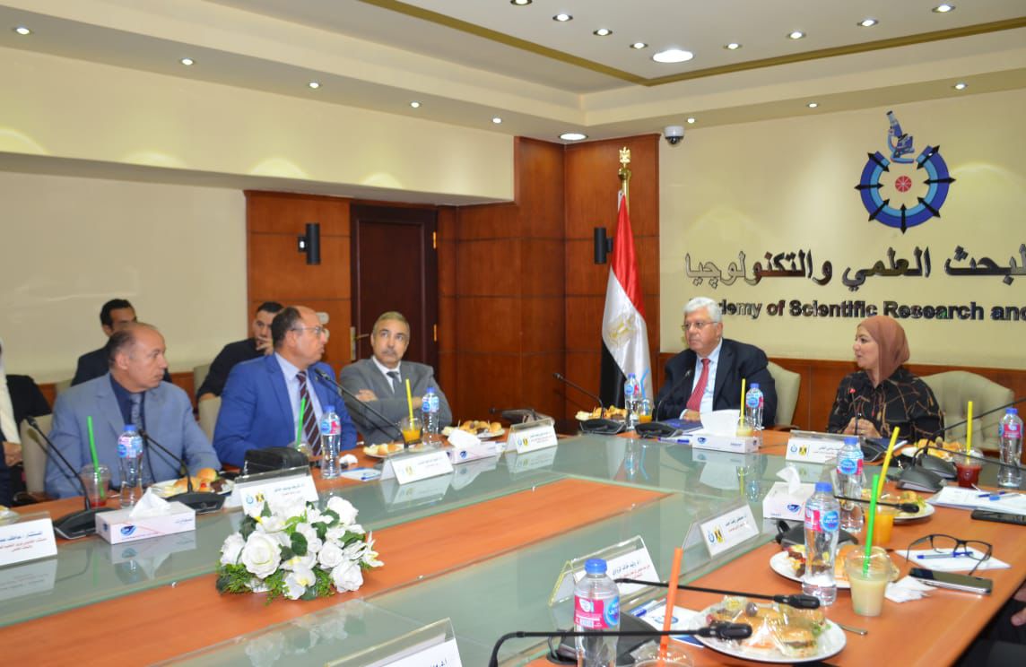 وزير التعليم العالي والبحث العلمي يعلن جوائز الدولة والأكاديمية لعام 2024: 67 عالمًا في المجالات العلمية المختلفة