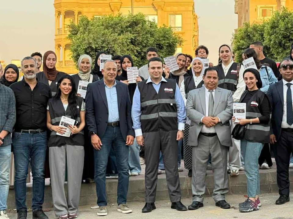 مشهد جديد في السياسة المصرية.. إمام يقود بنفسه جولات العدل بين الناس