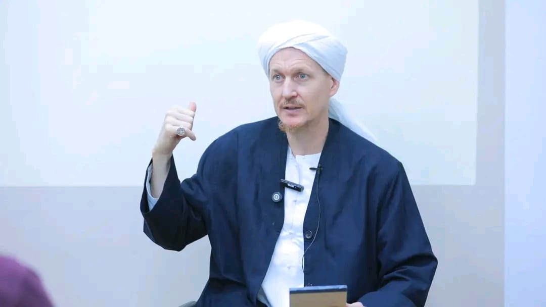 مؤسسة طابة تستضيف محاضرة عن الروحانية في الإسلام وسط حضور لافت من الشباب ضمن "تزكية وعمارة"
