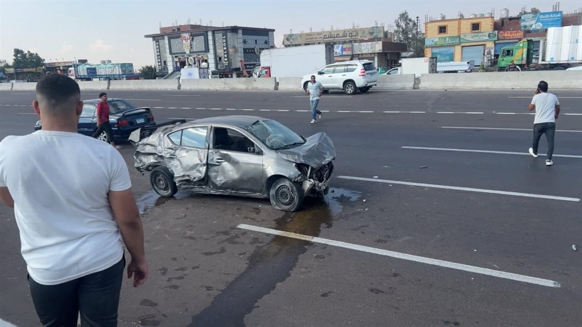 إصابات عديده جراء تصادم عدد من السيارات على طريق القاهرة الإسكندرية الصحراوي