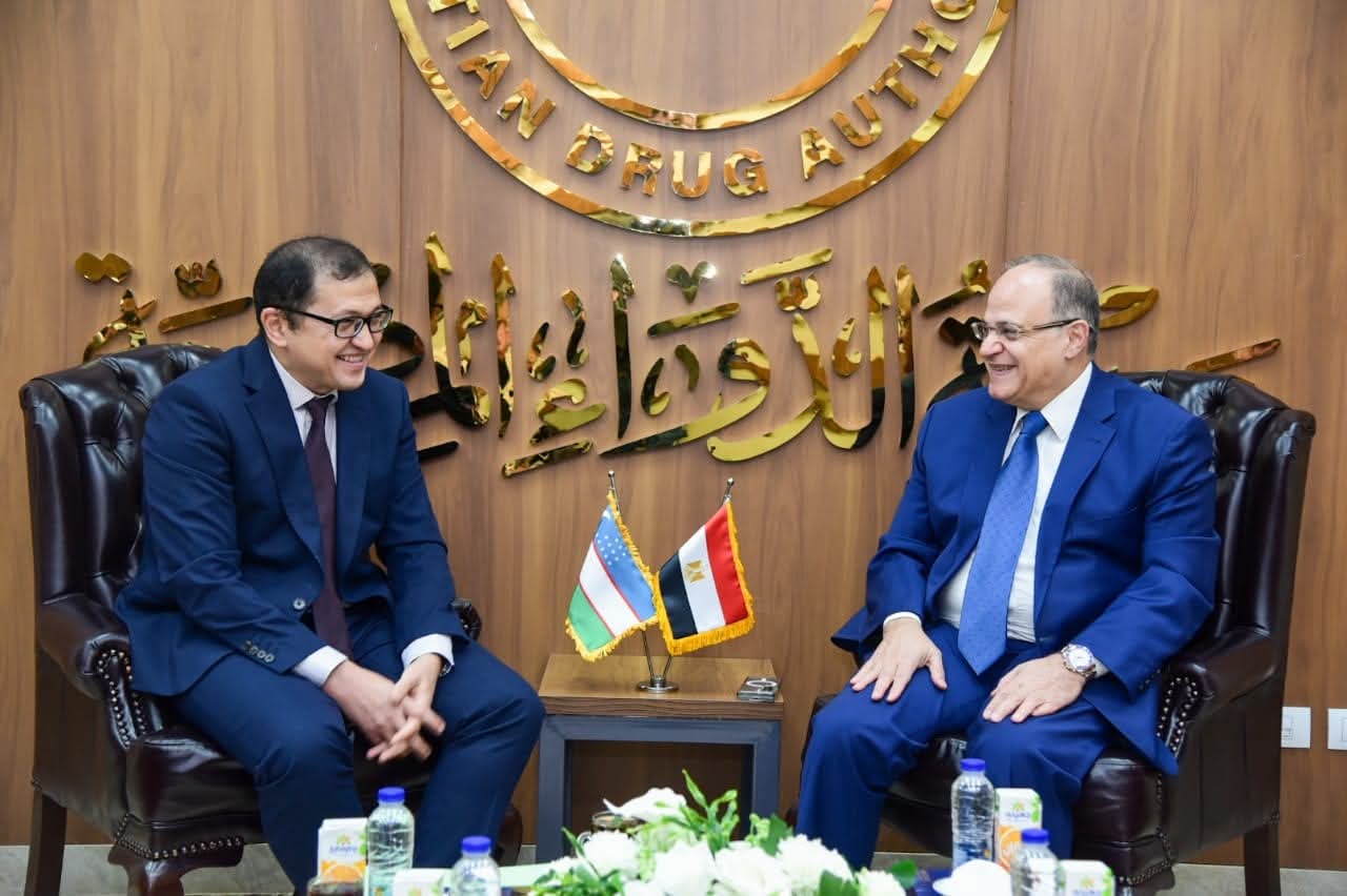 رئيس هيئة الدواء المصرية يبحث مع شركة فياترس خطط توطين صناعة الأدوية وتعزيز الاستثمار الدوائي