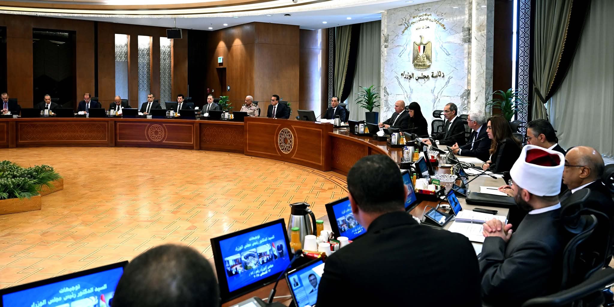 مجلس الوزراء يوافق على إعفاء سيارات ذوى الإعاقة من الضريبة الجمركية