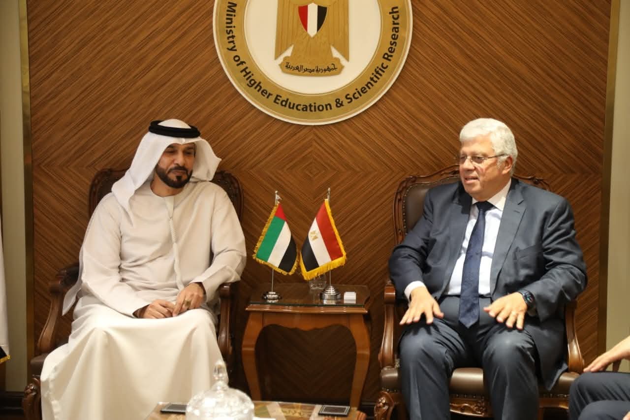 وزير التعليم العالي يبحث سبل تعزيز التعاون مع دولة الإمارات ويتابع الموقف التنفيذي لفرع جامعة الإسكندرية بأبوظبي