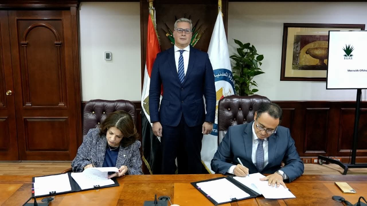 شهدها وزير البترول والثروة المعدنية:  توقيع 4 اتفاقيات للقابضة للغازات الطبيعية مع شركات عالمية لزيادة استثمارات البحث عن الغاز