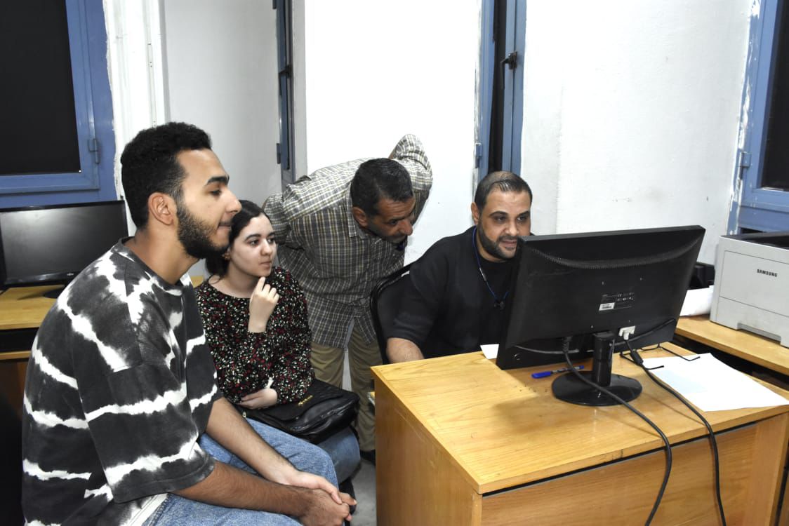 معامل جامعة عين شمس  تستقبل طلاب المرحلة الثالثة للتنسيق للعام الجامعي 2025-2026