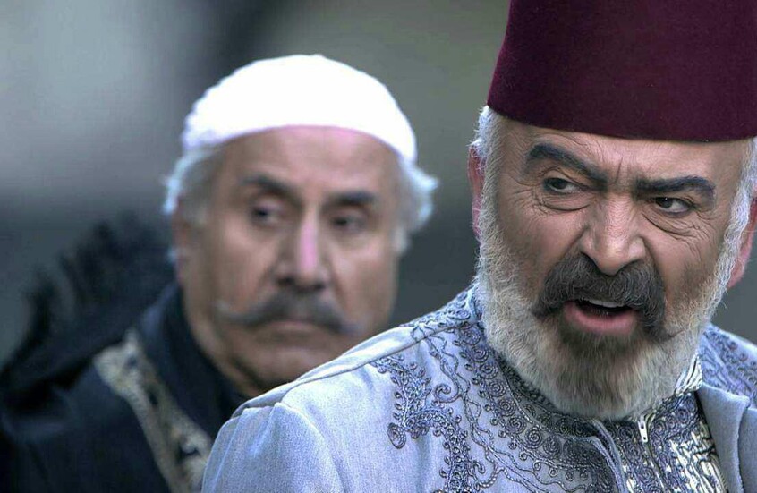 هالة صدقي تنفعل دفاعا عن سلوم حداد: "ليه الحساسية المفرطة ديه!؟
