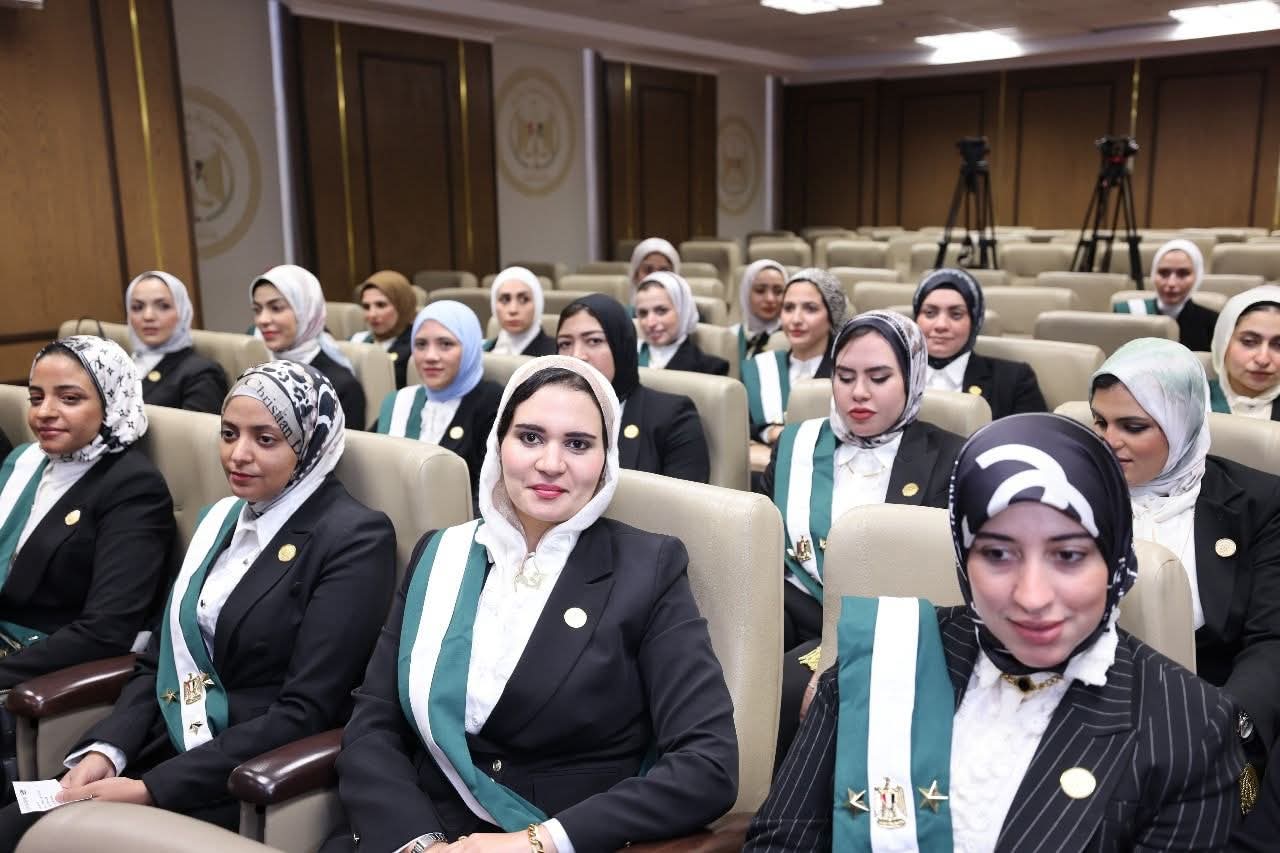 أعضاء هيئة قضايا الدولة الجُدد يؤدون اليمين القانونية أمام وزير العدل بحضور رئيس هيئة قضايا الدولة