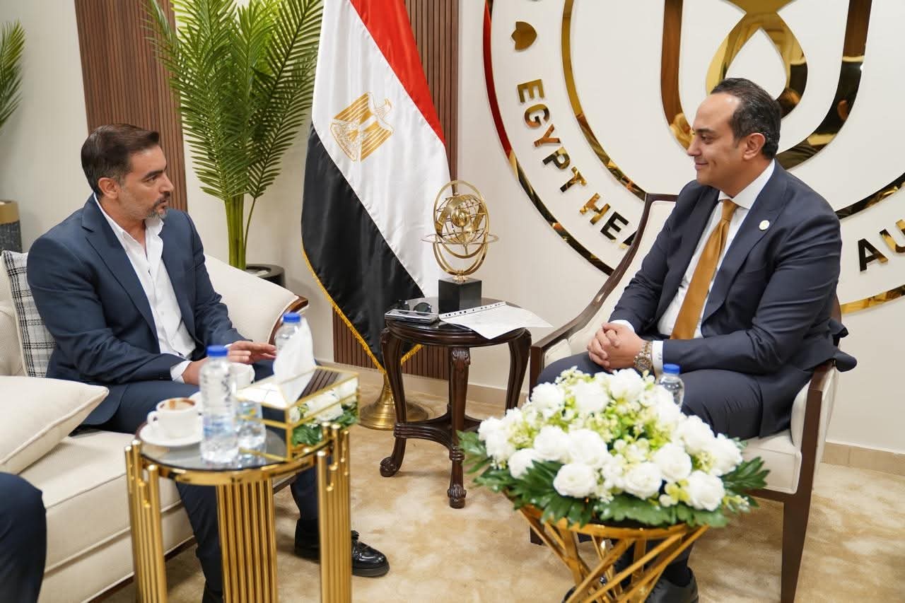 استكمالًا لاستراتيجية الدولة لجذب الكفاءات الطبية المهاجرة..  • هيئة الرعاية الصحية تطلق منصة وطنية للكشف والتطبيب عن بُعد من خلال الكفاءات الطبية المصرية بالخارج