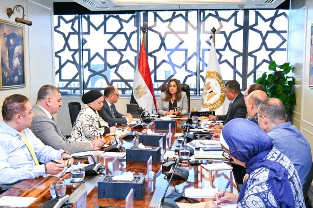 وزيرة التنمية المحلية والقائم بأعمال وزير البيئة توجه بتطوير منظومة إدارة المحميات وتشديد الرقابة على ممارسة الأنشطة بداخلها