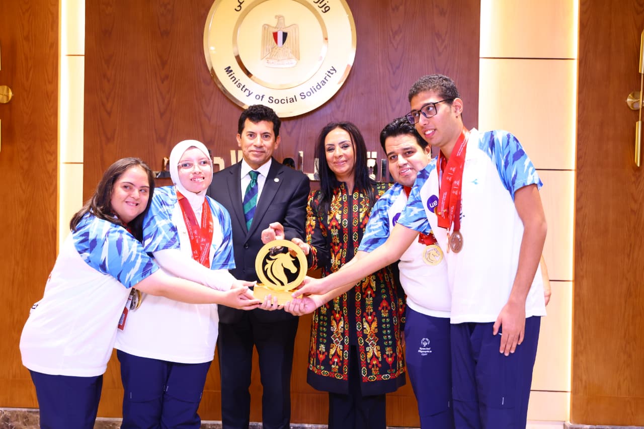 وزيرا التضامن الاجتماعي والشباب والرياضة يكرمان أبطال الأولمبياد الخاص المصري الفائزين في مسابقة الفروسية الإقليمية بالإمارات