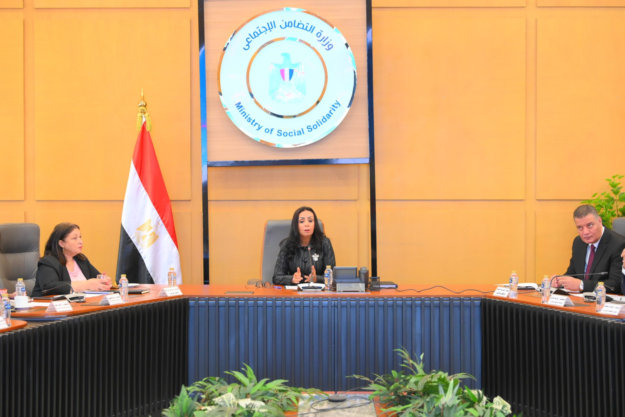 وزيرة التضامن الاجتماعي تترأس اجتماع اللجنة الدائمة للإشراف على منظومة عمل الرائدات الاجتماعيات