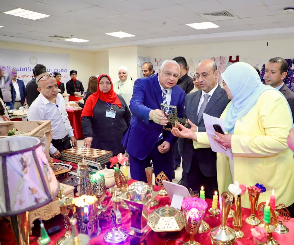 إفتتاح معرض منتجات التعليم الفني بالعاصمة الإدارية بمشاركة ٢٣ مدرسة