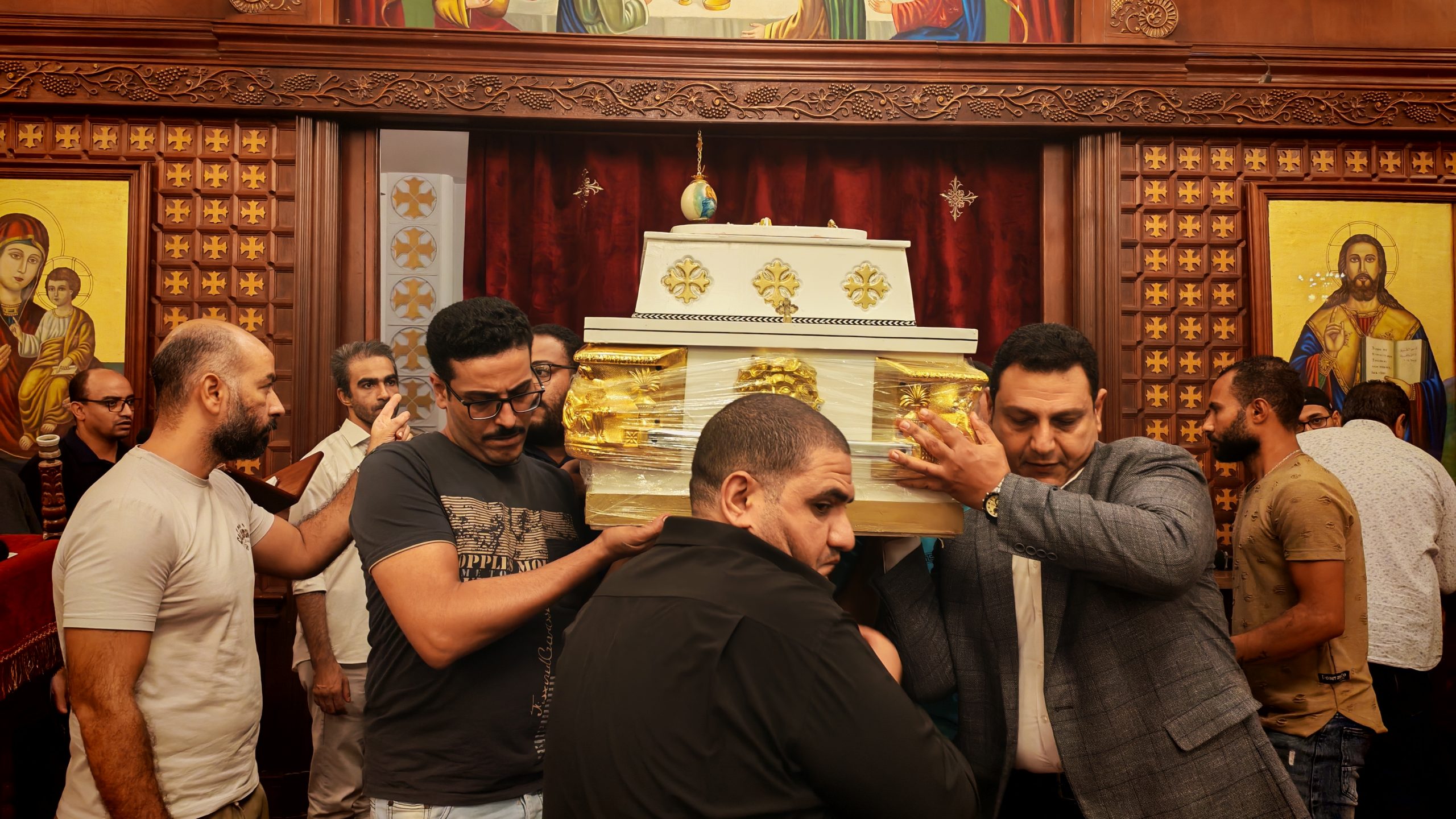 رحيل والد الزميل ريمون ناجي.. قيادات سياسية وإعلامية يودعونه إلى فردوس النعيم