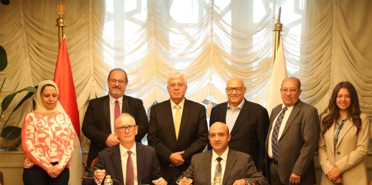 وزير التعليم العالي يشهد توقيع اتفاقية شراكة إستراتيجية بين مؤسسة الجامعات الكندية وجامعة أنجليا روسكين البريطانية