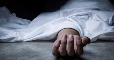 مصرع شخص وإصابة زوجته بعدما صدمتهما سيارة فى حدائق أكتوبر