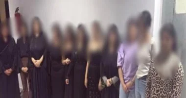 شبكة العباءات السوداء.. تطبيق "مساج" يفضح أكبر خدعة أخلاقية على الإنترنت