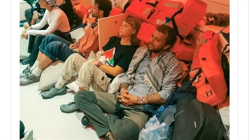 إسرائيل: نقل نشطاء أسطول الصمود إلى إسرائيل لترحيلهم إلى أوروبا