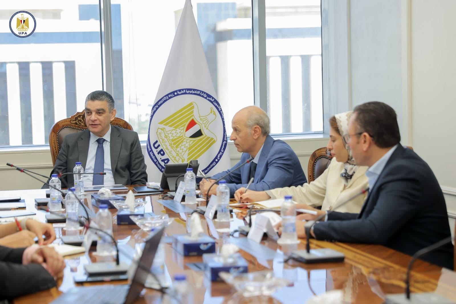 رئيس الهيئة المصرية للشراء الموحد يستقبل وفدًا من شركة هواوي الصينية للتعاون في الذكاء الاصطناعي