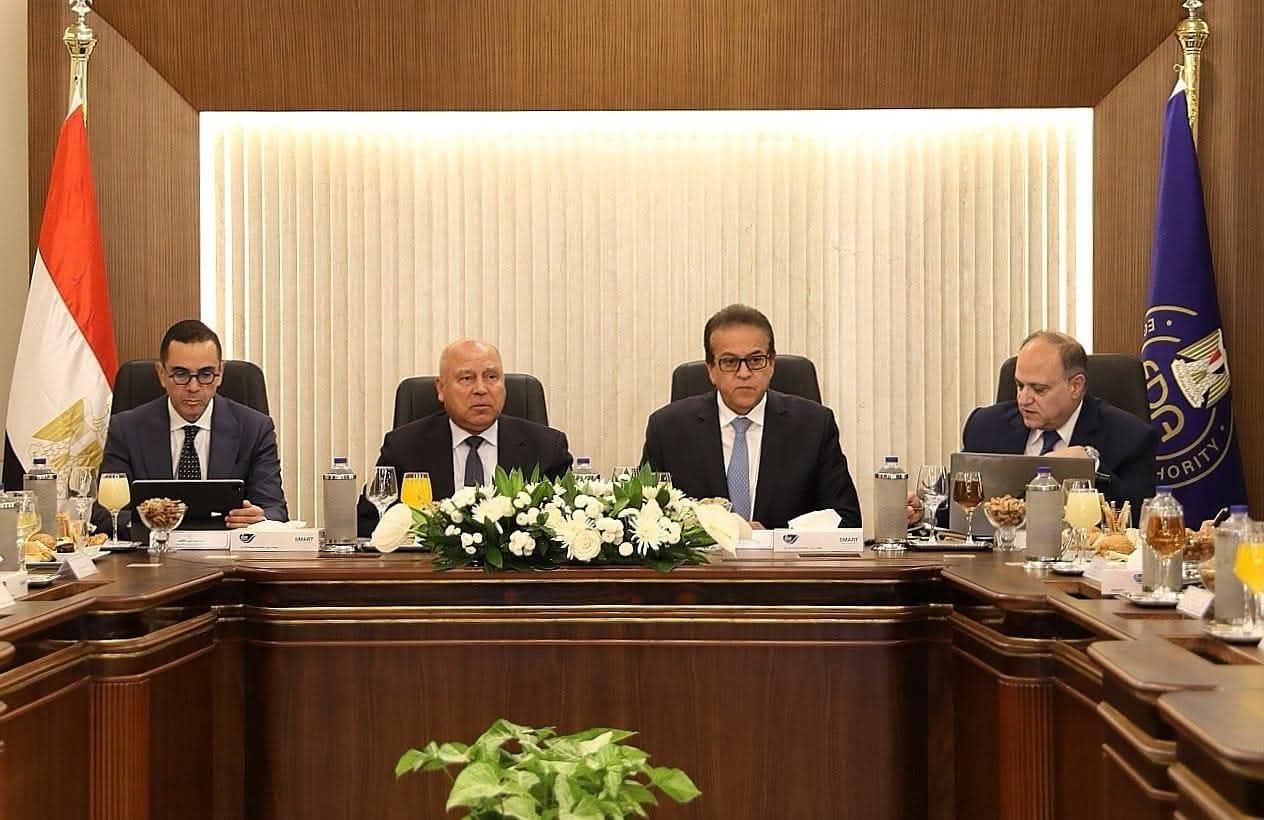 وزارة الصحة: نائبا رئيس مجلس الوزراء يشهدان اجتماع مجلس إدارة هيئة الدواء المصرية لمتابعة نمو السوق الدوائي وتوطين صناعة المستحضرات