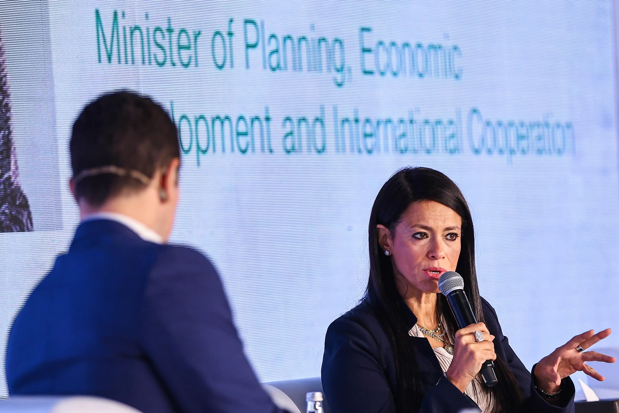 وزيرة التخطيط : «السردية الوطنية للتنمية الاقتصادية» برنامج إصلاح اقتصادي جديد لا يقتصر على المحور المالي ولكن يتضمن قطاعات الاقتصاد الحقيقي