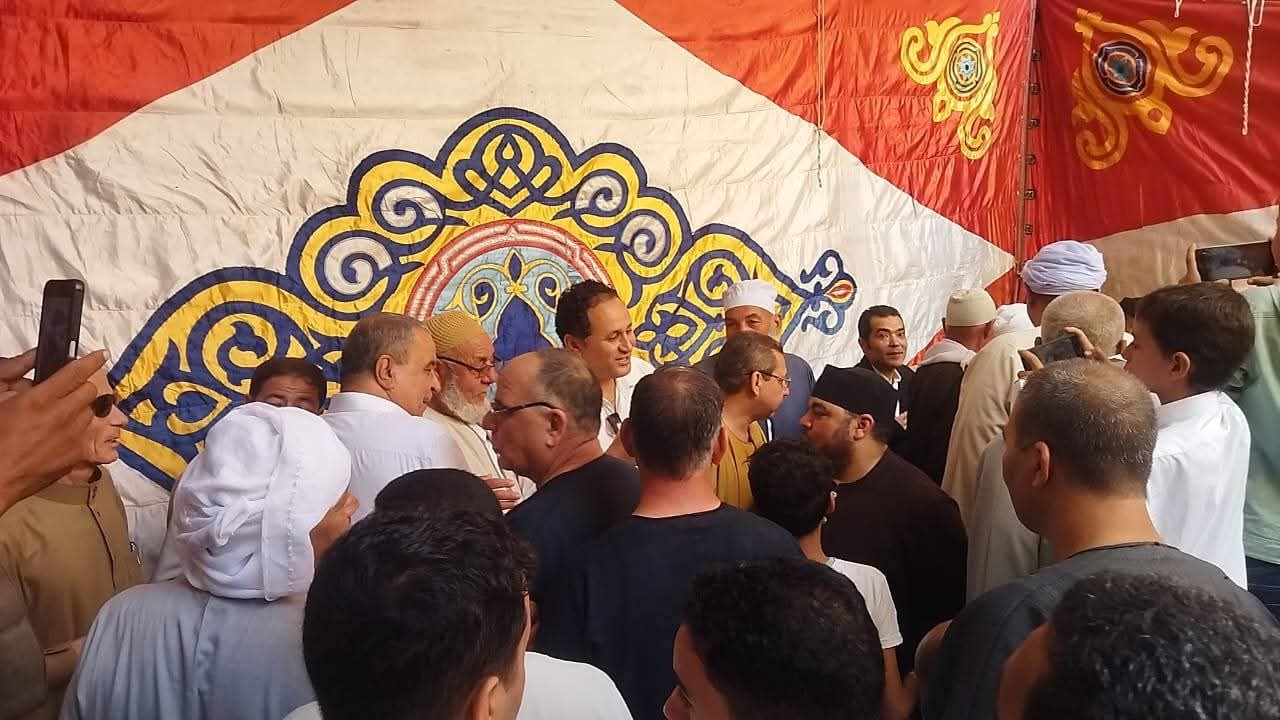 الدكتور إبراهيم حسين يشارك في إتمام صلح آل العيص تقديرا لدور العائلات في دعم الاستقرار المجتمعي