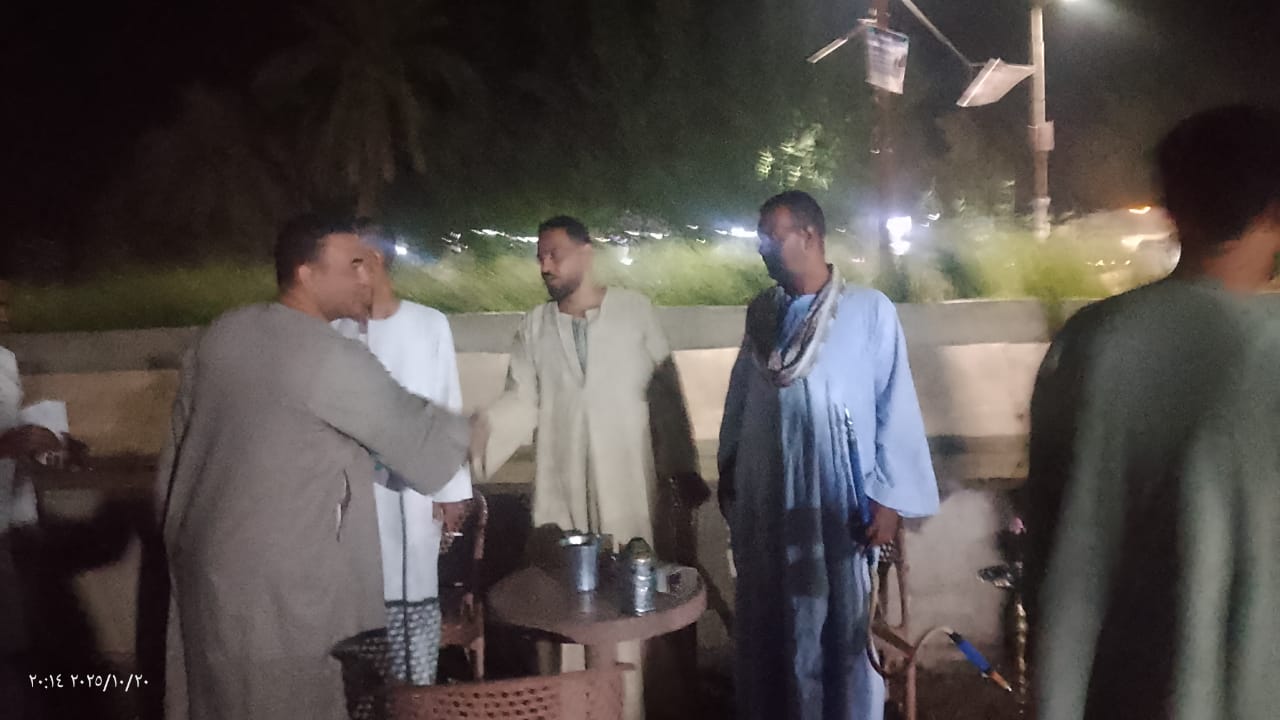 رائف محمد عبدالفتاح يواصل جولاته بقرية بهجورة لتعريف الأهالي ببرنامجه الانتخابي ودعم المشاركة المجتمعية