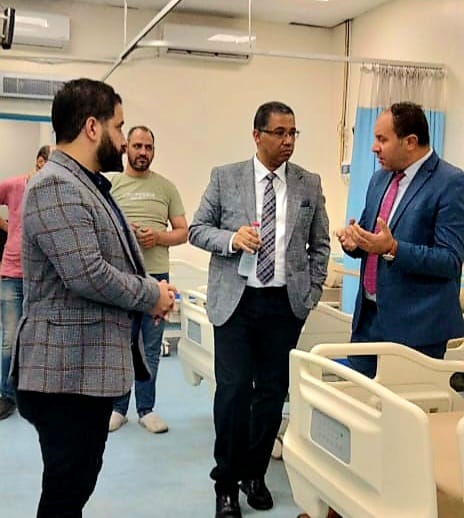 لمتابعات الإنشاءات والتطوير... رئيس مجلس ادارة المؤسسه العلاجية في جوله تفقديه لمستشفي القبطي