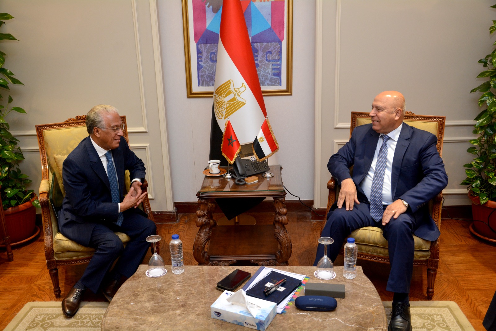 وزير الصناعة والنقل يبحث مع سفير المغرب بالقاهرة سبل تعزيز أطر التعاون بين مصر والمملكة المغربية في مجالي الصناعة والنقل