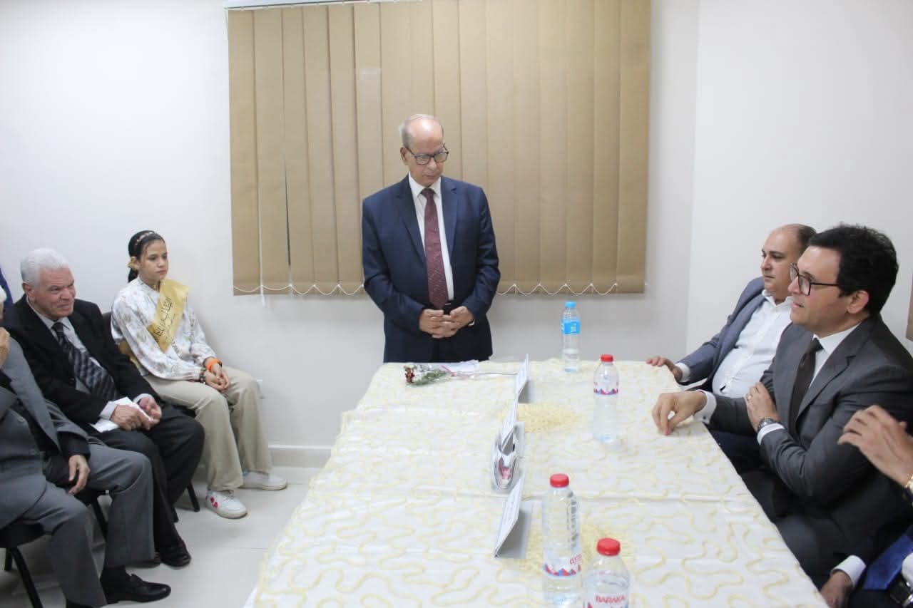 وزير الثقافة يلتقي مثقفي سوهاج لبحث آليات تطوير منظومة العمل الثقافي بالمحافظة ويستعرض خطط الوزارة لبناء الإنسان وتنمية الوعي والإبداع