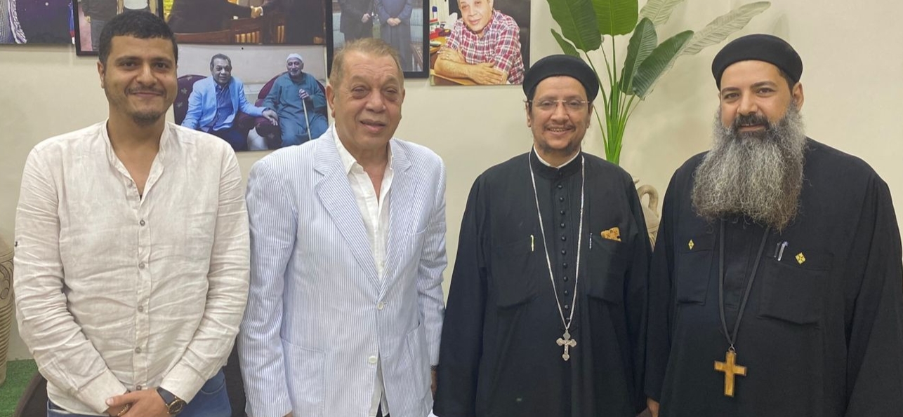 الإعلامي أسامة شرشر يستقبل قيادات كنسية منوف وسرس الليان ويؤكد: «شعب غزة هو الأحق بجائزة نوبل للسلام»