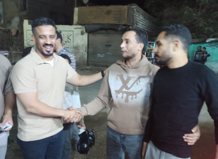 عونى عربود فى جولة ميدانية بين الأهالي لدعم التواصل المباشر