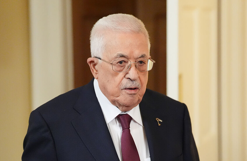 الرئيس الفلسطينى يرحب بمبادرة ترامب لوقف حرب غزة مؤكدا أن السيادة على القطاع لدولة فلسطين