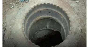 مصرع وإصابة 3 أشخاص إثر سقوطهم فى بالوعة صرف صحى بأطفيح