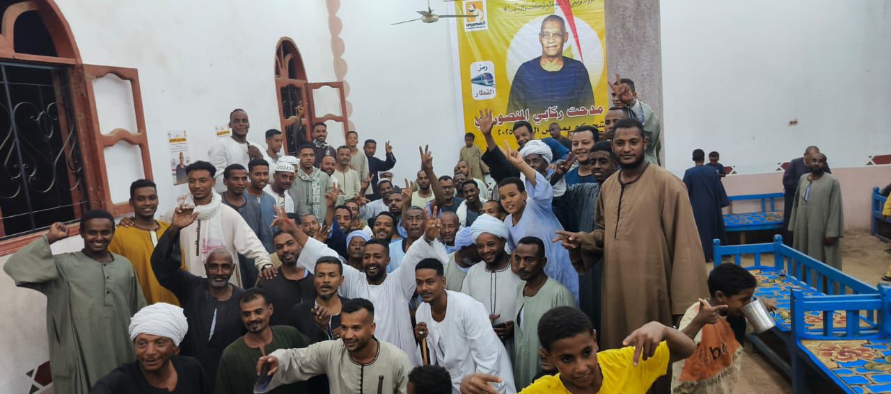 جولات الحاج مدحت الركابي في قرى غرب وشرق النيل بدراو دعمًا لمرشحي الحزب المصري الديمقراطي