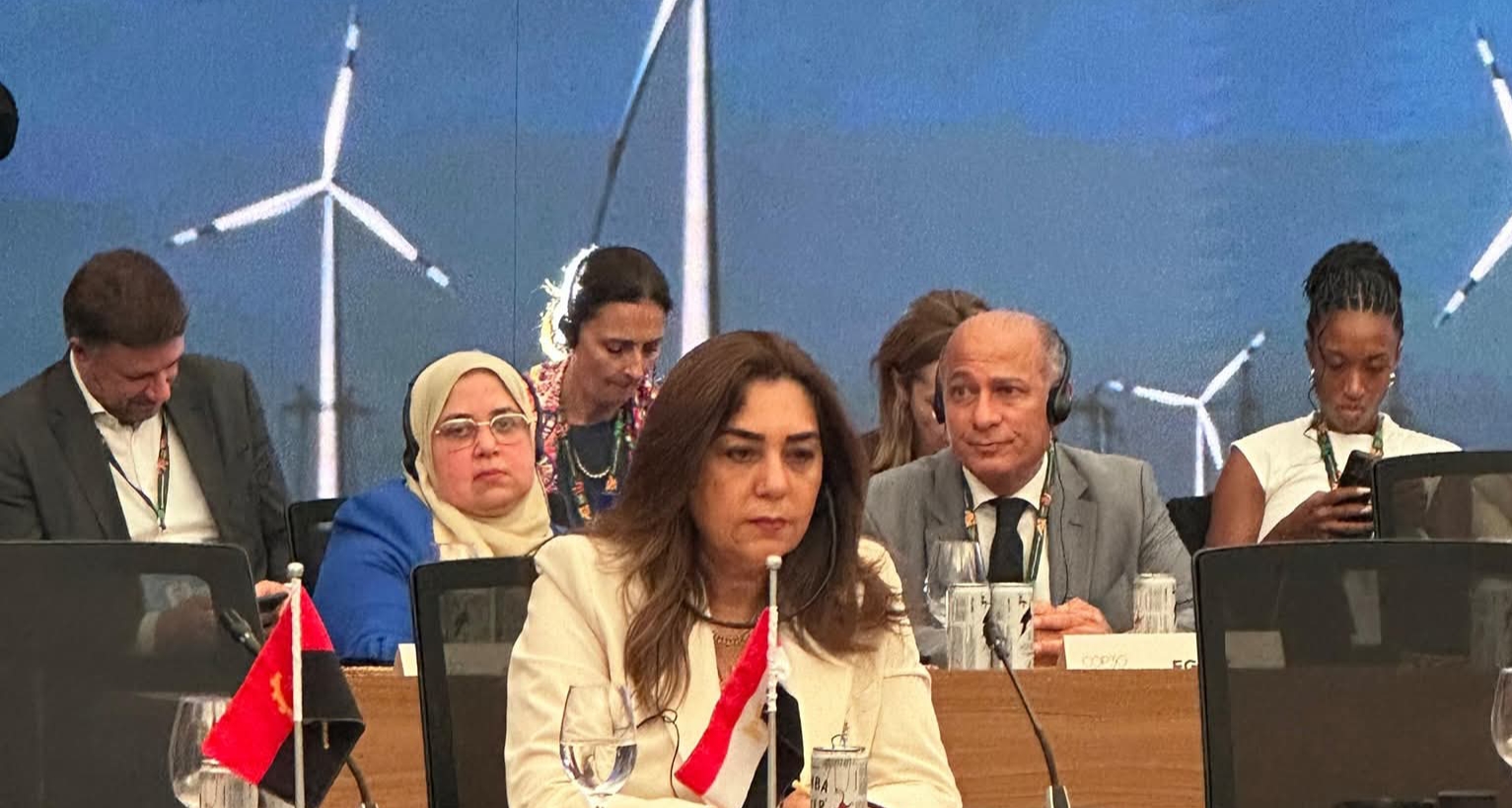 ضمن فعاليات قمة المناخ (COP30) بالبرازيل وزيرة التنمية المحلية تشارك في المائدة المستديرة حول "التحول في مجال الطاقة"