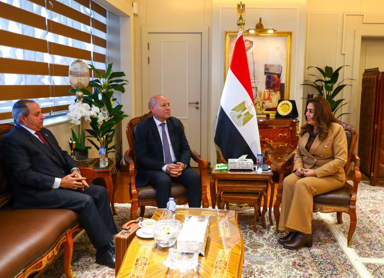 خطة تطوير كبرى تمتد من العتبة إلى أسواق بورسعيد.. اجتماعات حكومية لرؤية جديدة للهوية التجارية والتراثية