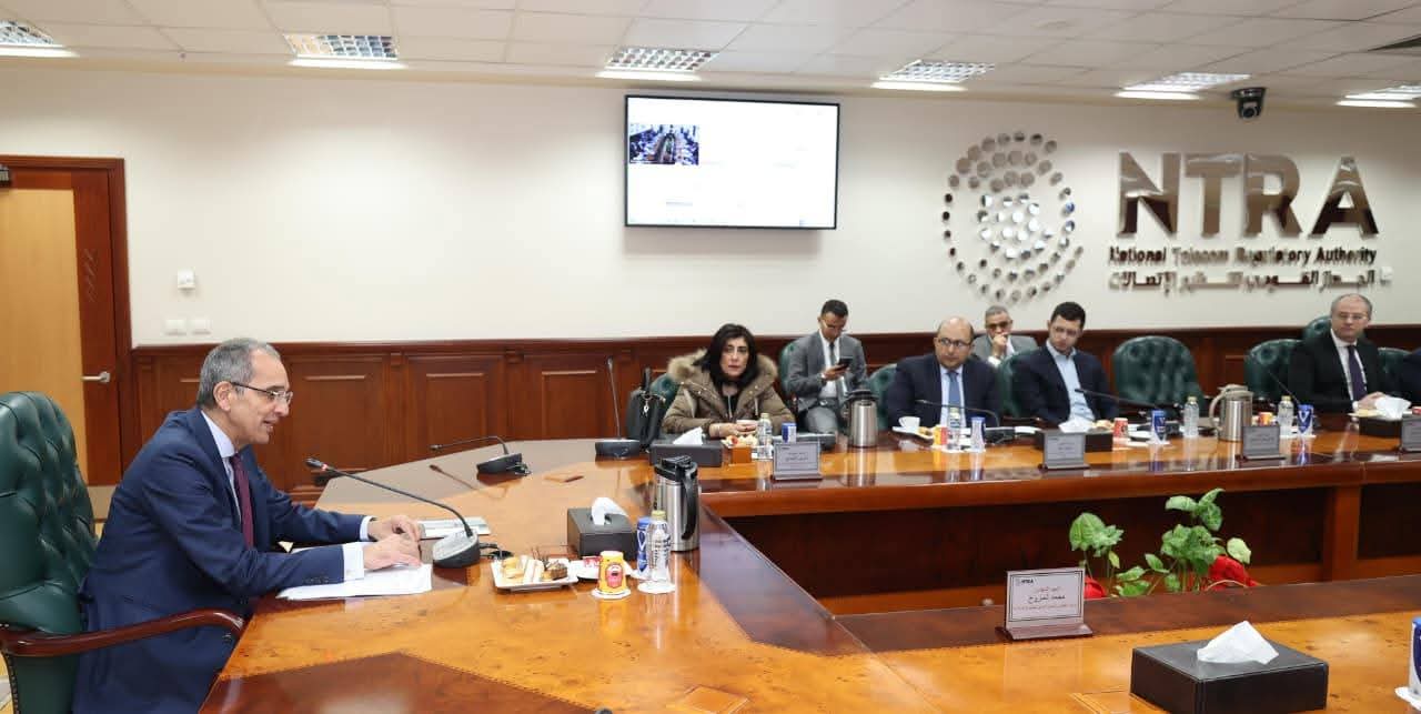 الاتصالات تسهم بـ6% في الاقتصاد.. ووزير الاتصالات يعلن إطلاق خدمات الجيل الخامس