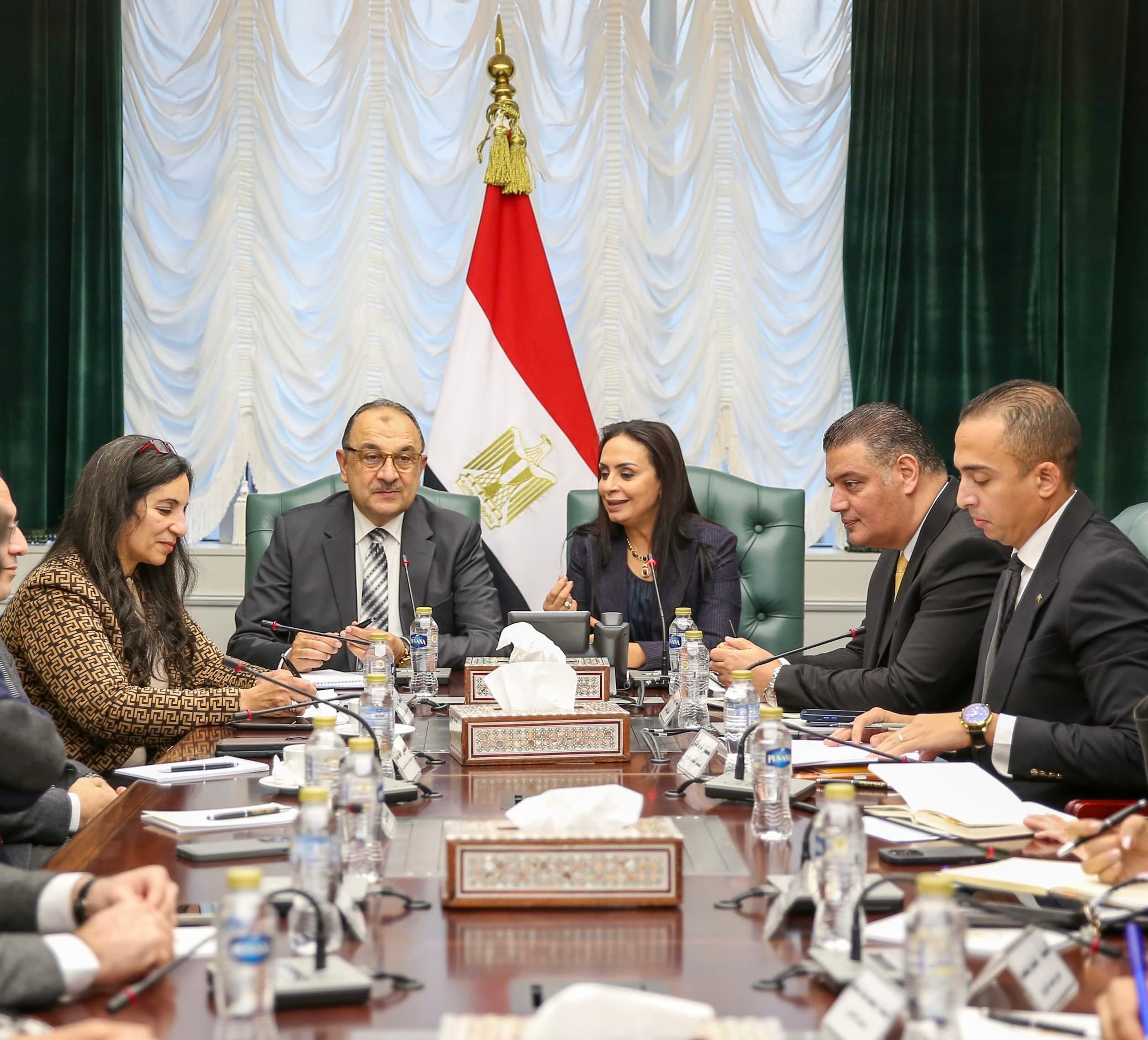 وزيرا التضامن الاجتماعي وقطاع الأعمال العام يبحثان تعزيز التعاون المشترك والتوسع في مشروعات صناعية توفر آلاف فرص العمل