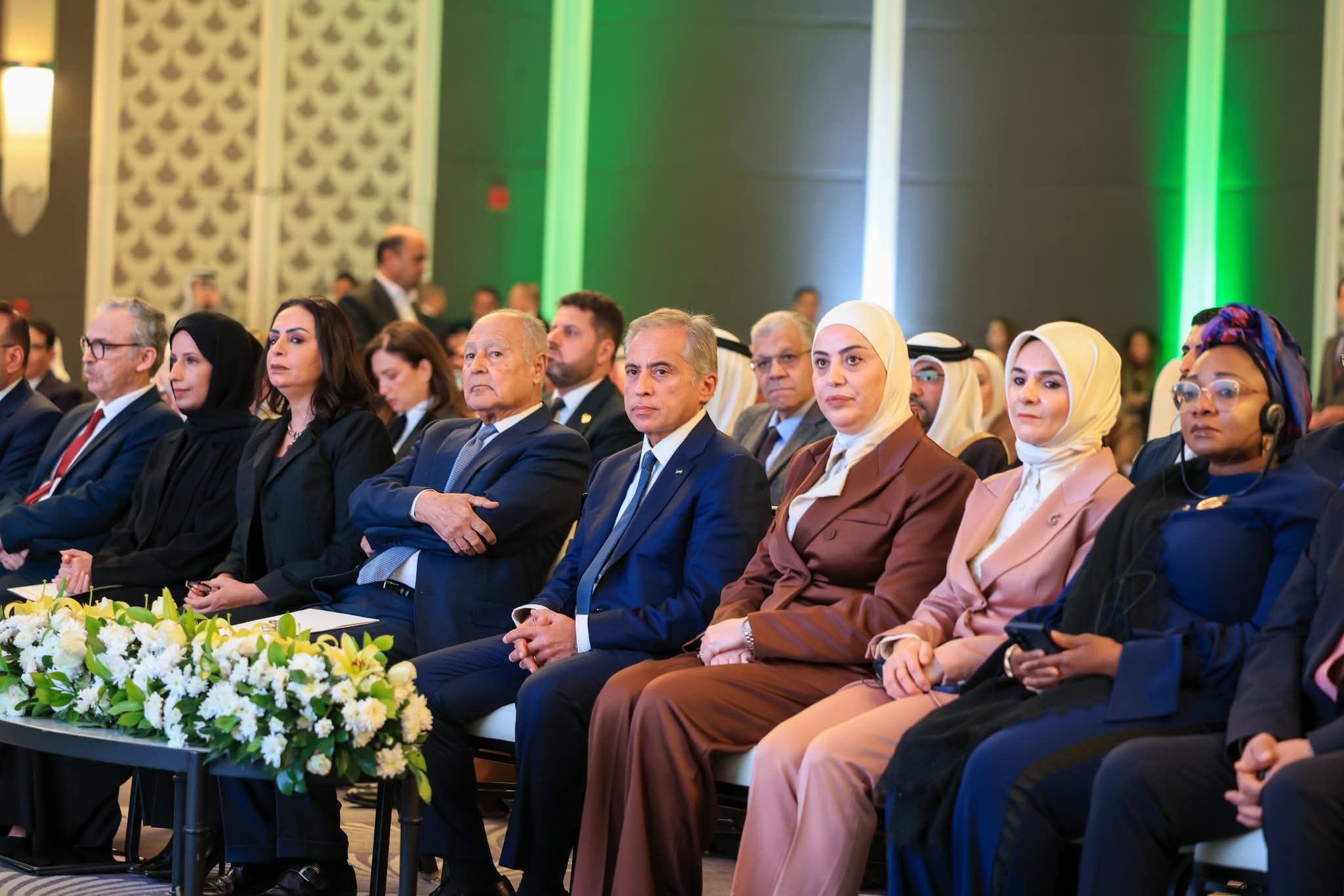 وزيرة التضامن الاجتماعي تشهد افتتاح أعمال المؤتمر العربي – الدولي رفيع المستوى لتنفيذ الإعلان الصادر عن مؤتمر القمة العالمية الثانية بـ" عمان"