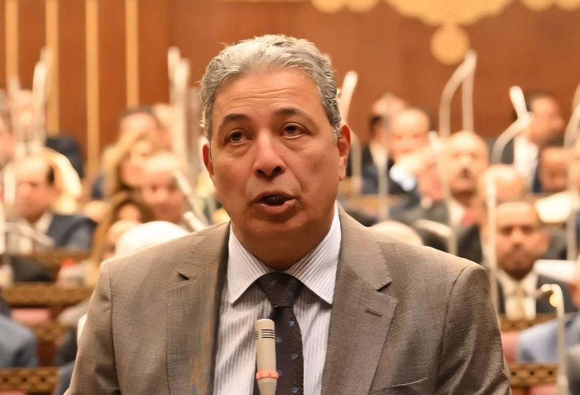 خالد راشد يرفض تغول وزارة الشباب على نقابة المهن الرياضية: الدستور يحمي استقلال النقابات
