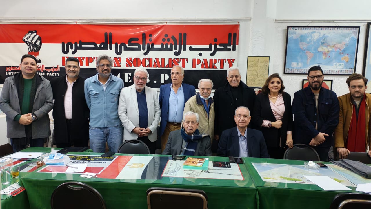 الحركة المدنية الديمقراطية تختار أحمد بهاء شعبان رئيسًا لمجلس أمنائها وتعلن التضامن مع منسقها طلعت خليل