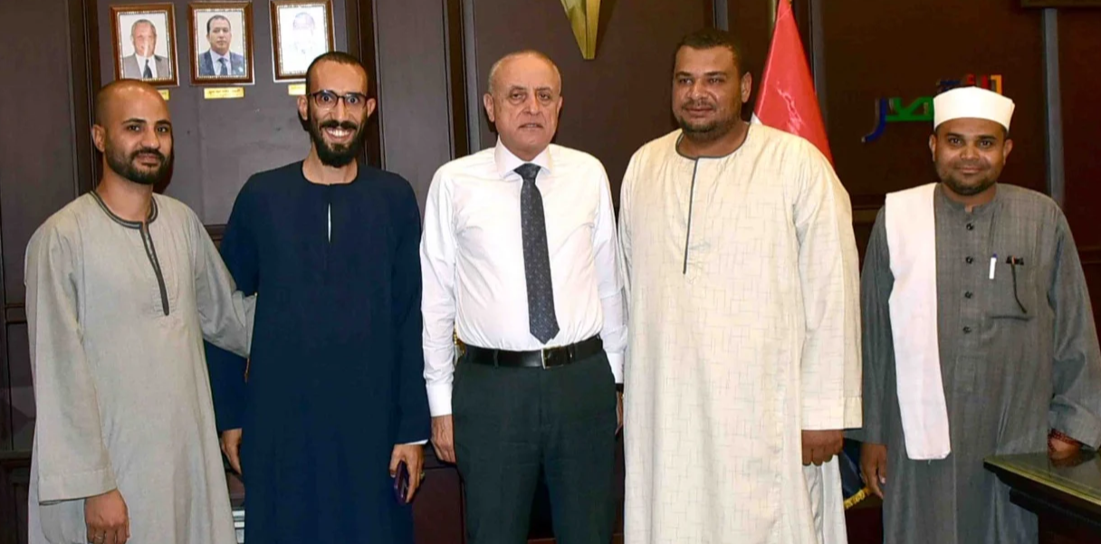 محافظة الأقصر توضح حقيقة شائعة منع دخول المواطنين بالجلباب إلى الديوان العام